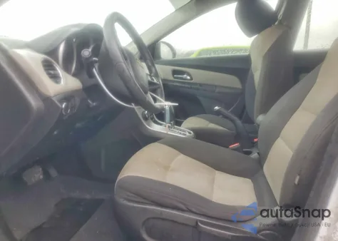 2016 Chevrolet Cruze Limited Ls z USA, uszkodzony, nr VIN 1G1PC5SH7G7200132